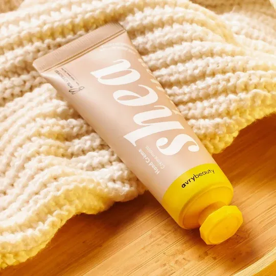 av_ecomm-lotion_shea-04_540x.webp